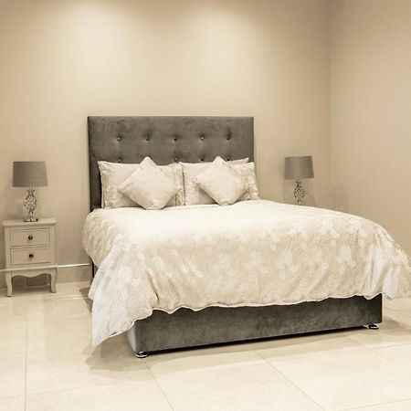 The View Apartment 2, Newry - Luxury Open Plan Apartment With City Views Kültér fotó