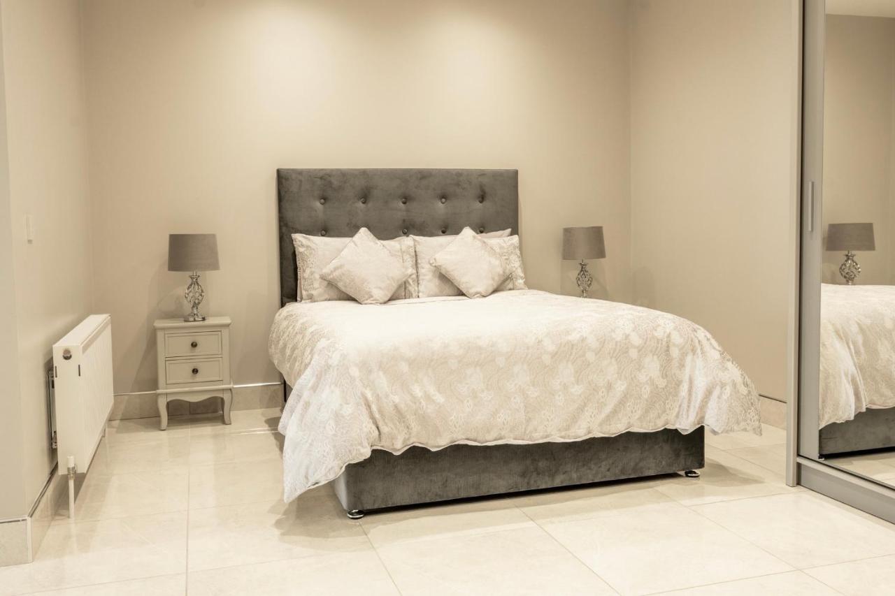 The View Apartment 2, Newry - Luxury Open Plan Apartment With City Views Kültér fotó