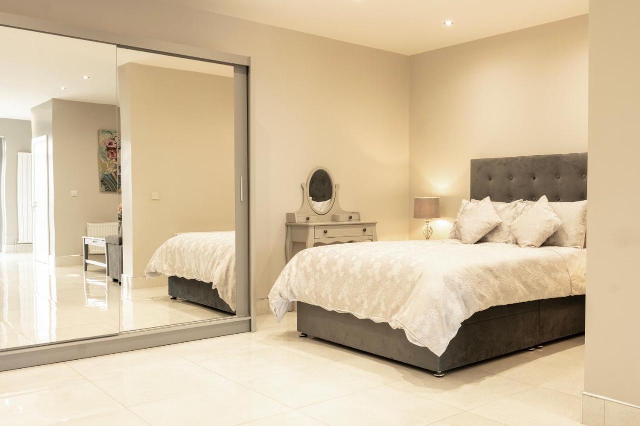 The View Apartment 2, Newry - Luxury Open Plan Apartment With City Views Kültér fotó