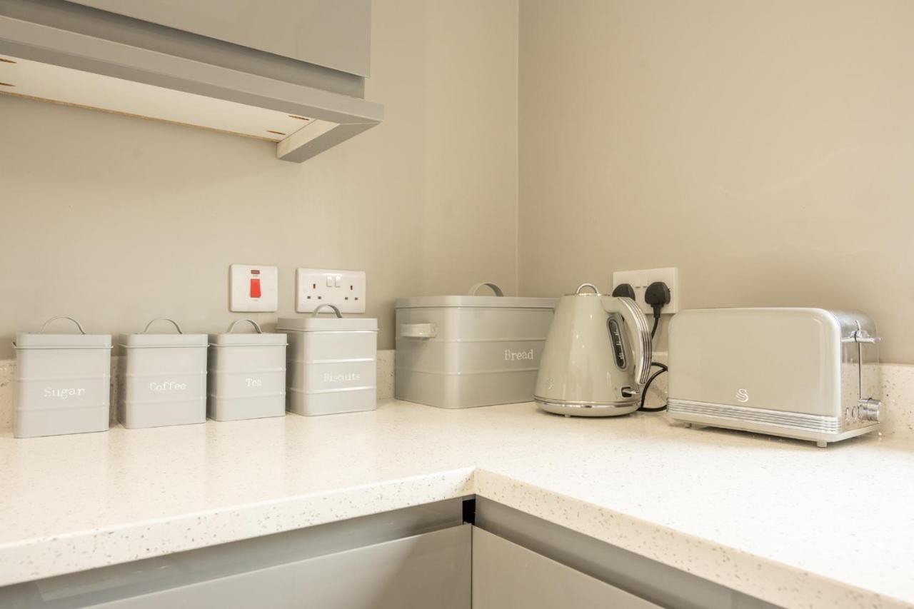 The View Apartment 2, Newry - Luxury Open Plan Apartment With City Views Kültér fotó